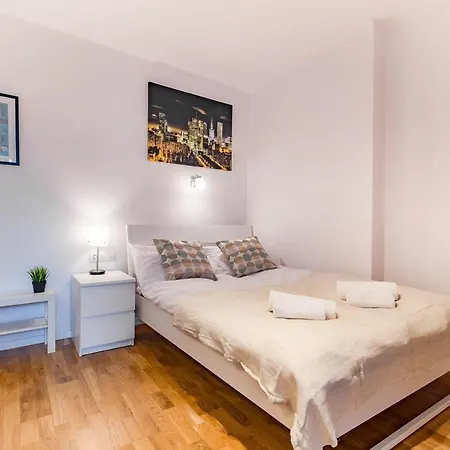 Rent Like - Zlota 65