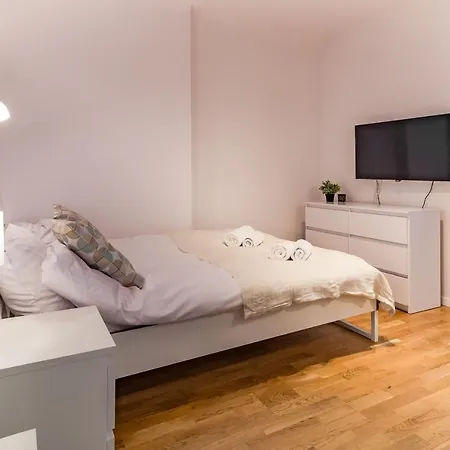 Rent Like - Zlota 65 华沙