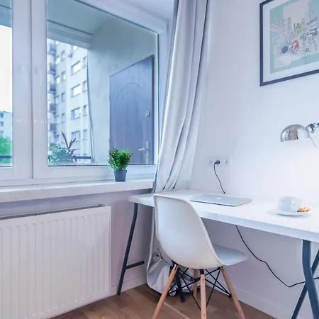 Rent Like - Zlota 65 דירה *