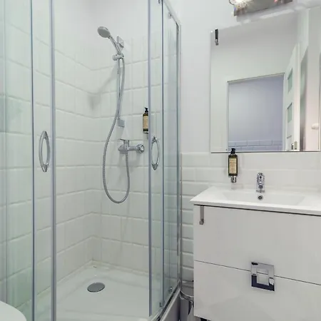 Rent Like - Zlota 65 Apartmán Varšava